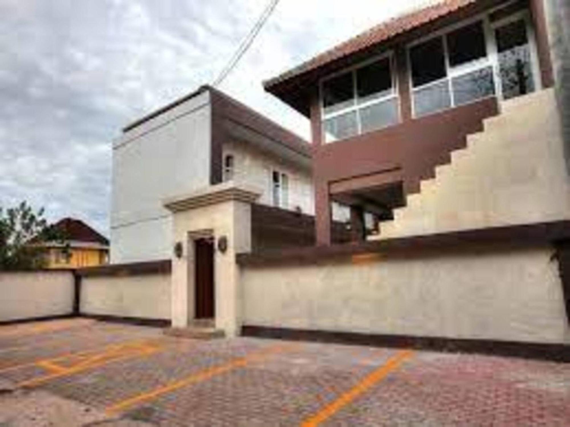 Gaing Mas Residence By Gaing Mas Group Jimbaran Exterior foto